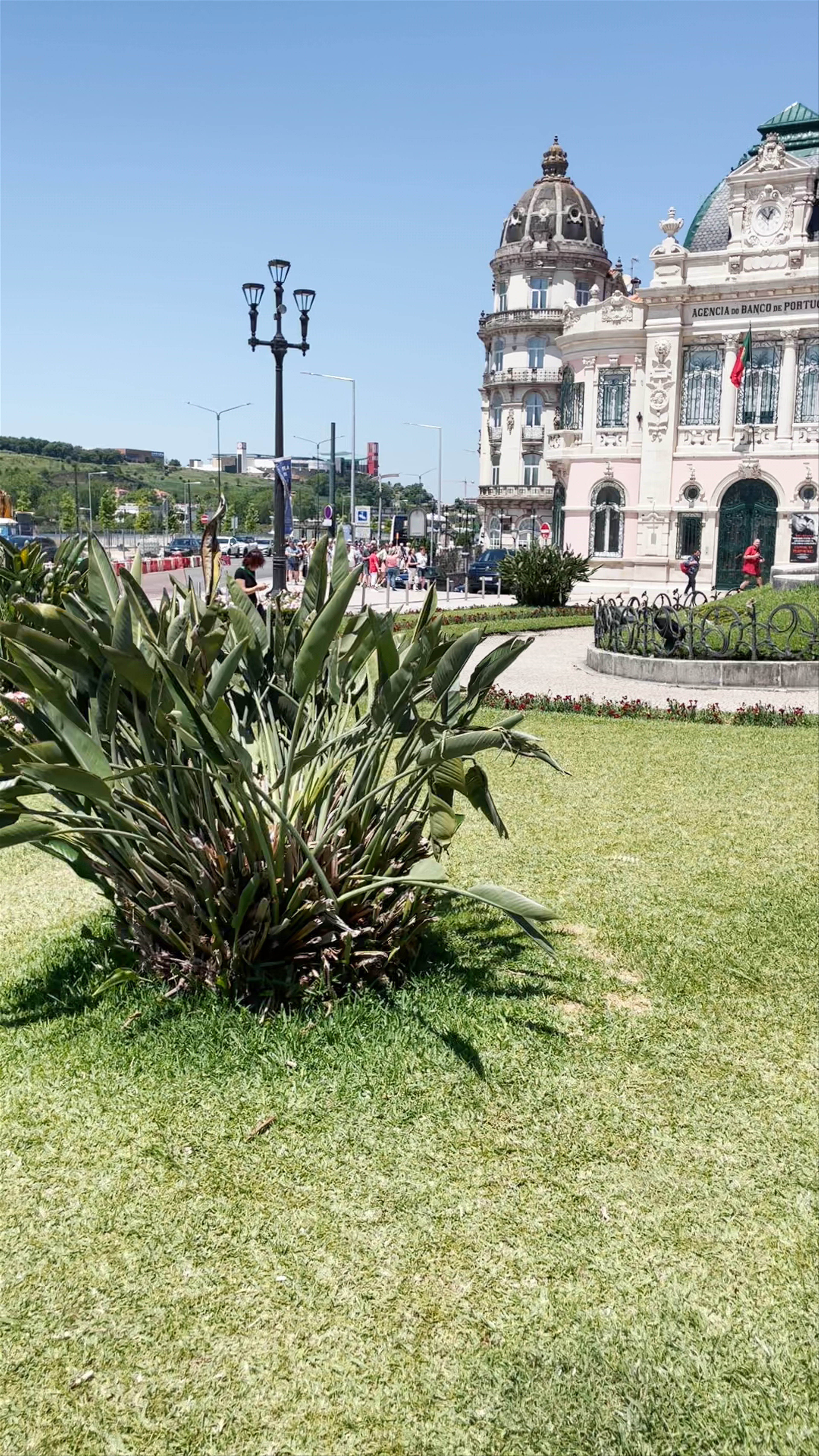 Largo da Portagem: Historic Charm and Vibrant Urban Life in Coimbra