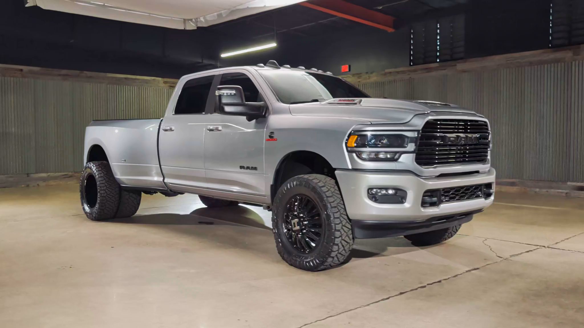 Lifted Trucks - #T33805 - 2023 Ram 3500 Laramie Crew Cab