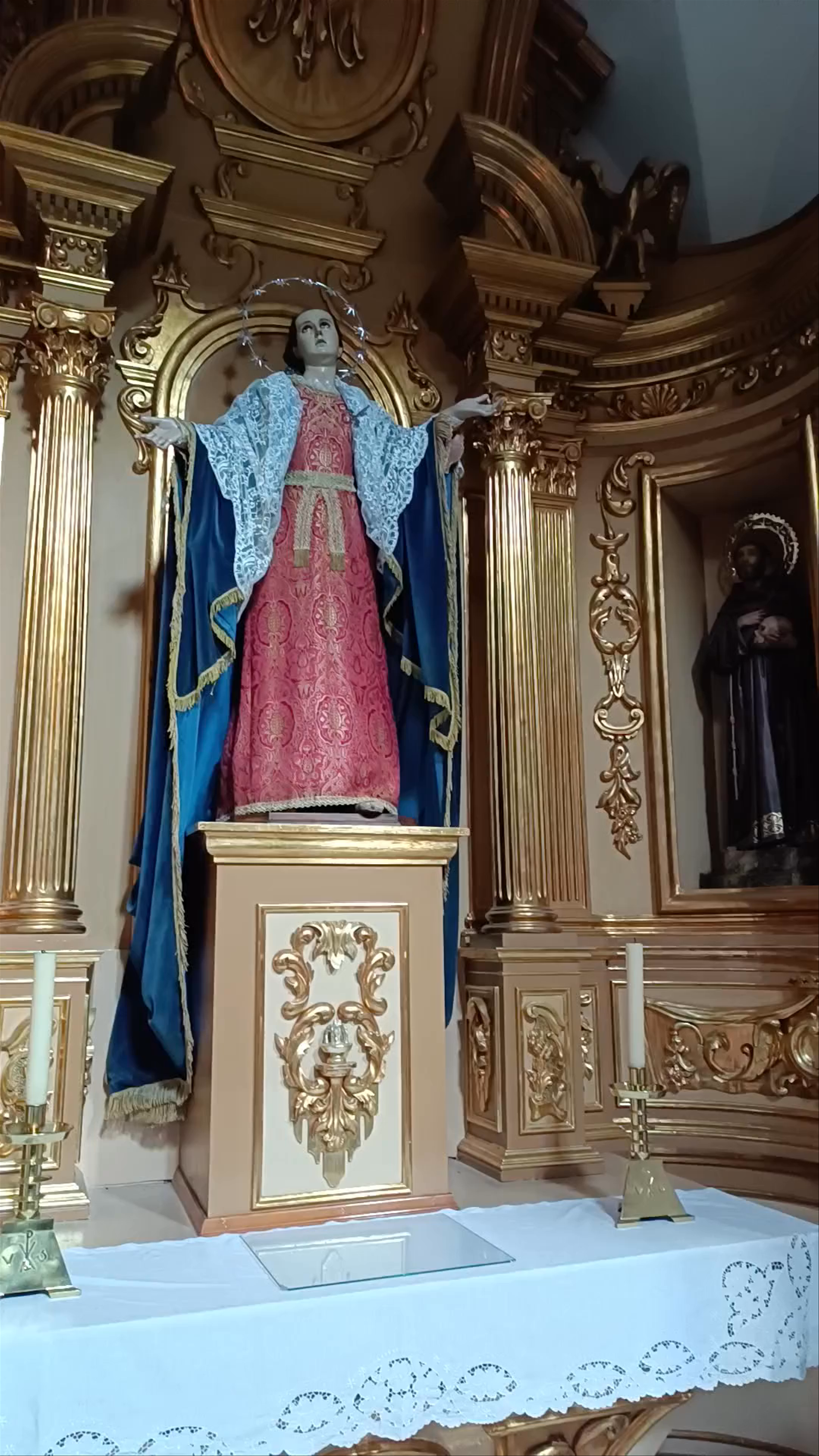 Parroquia de San Lázaro Obispo