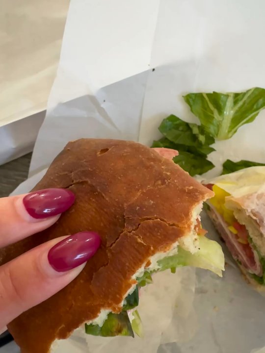 Shayna's Place - Overdone bread on the Vinny's Kitchen - Juice Bars & Smoothies Near Me - Wickford, Rhode Island