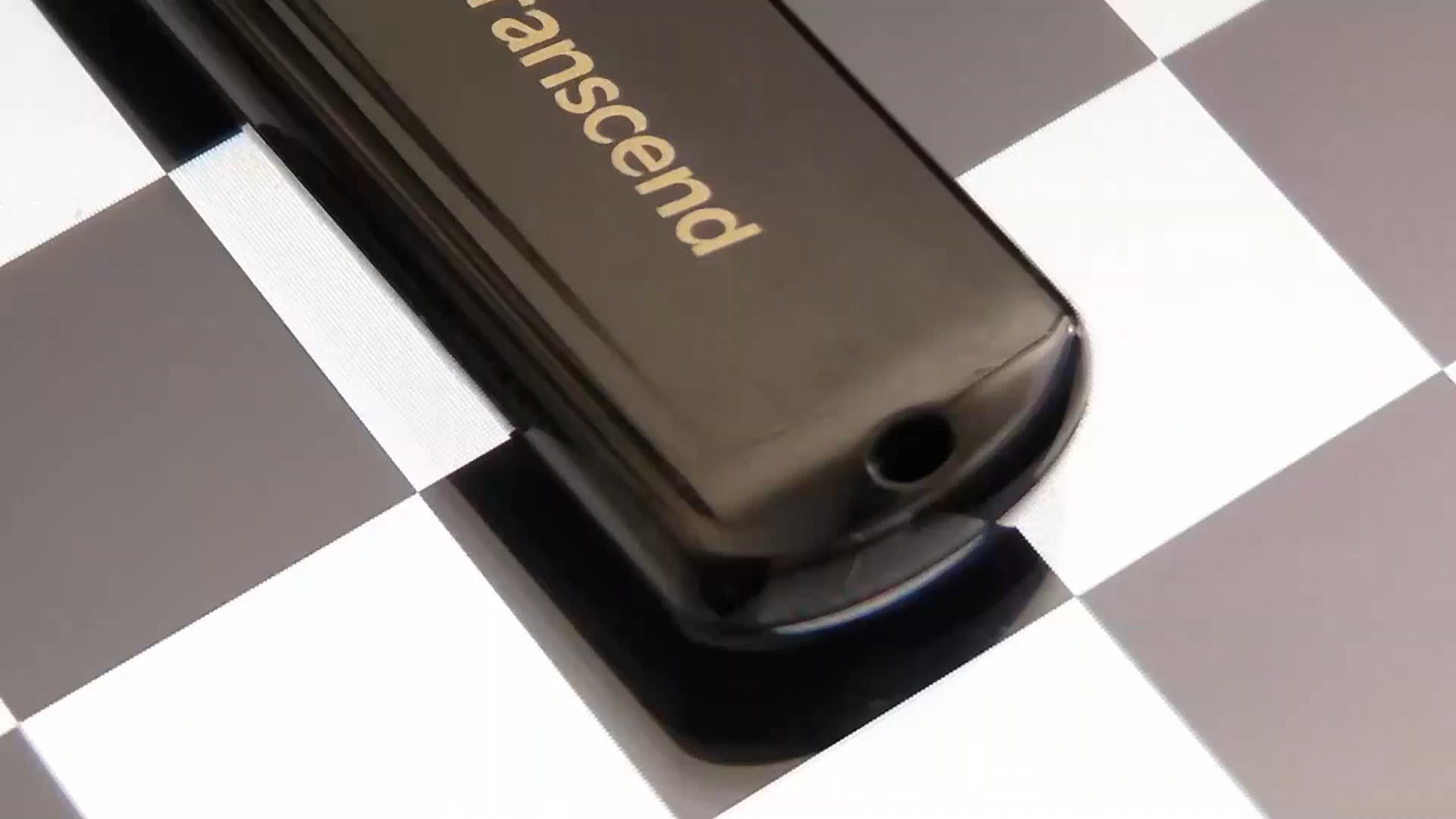 Transcend JetFlash 700 16GB USB 3.1 Gen 1 Flash Drive