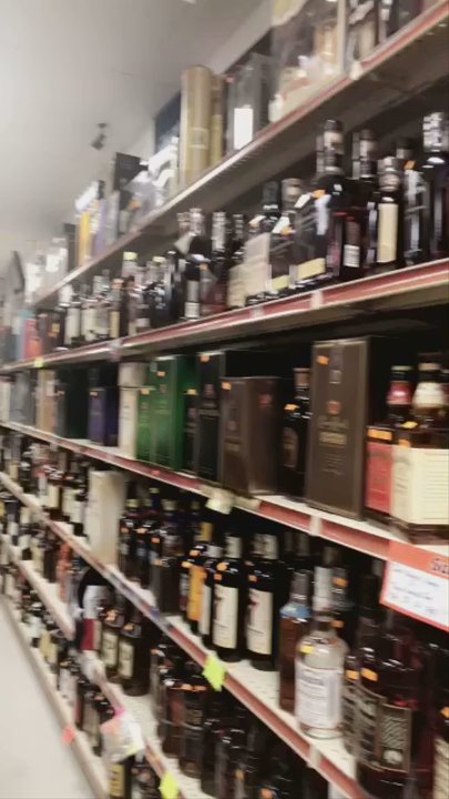Dee's Liquor - Inside view - Beer, Wine & Spirits Near Me - Houston, Texas