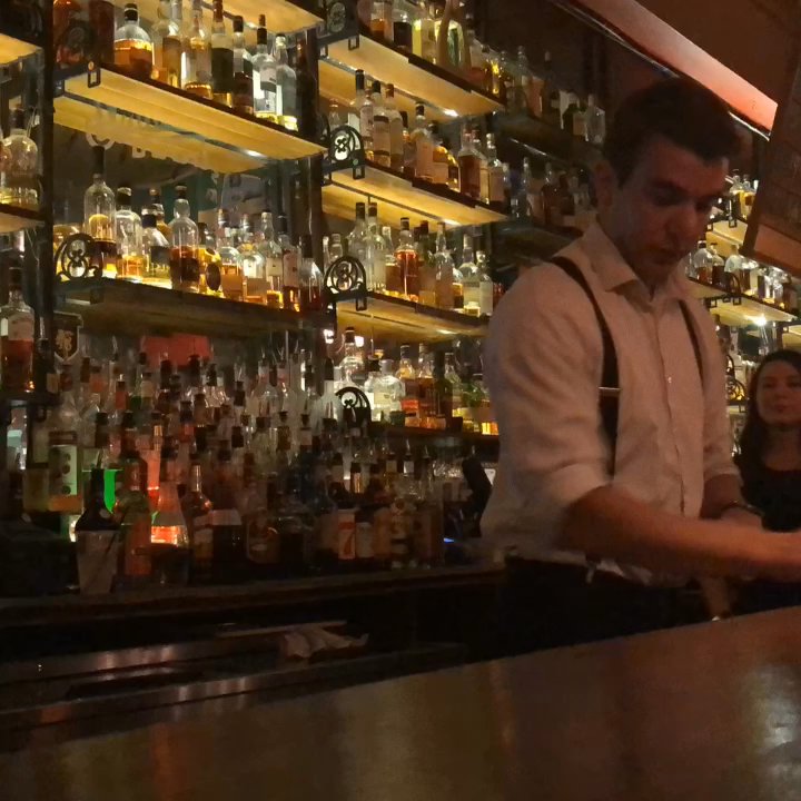 Dubh Linn Irish Brew Pub - They Fast!! :-) - Irish Pub Near Me - Duluth, Minnesota
