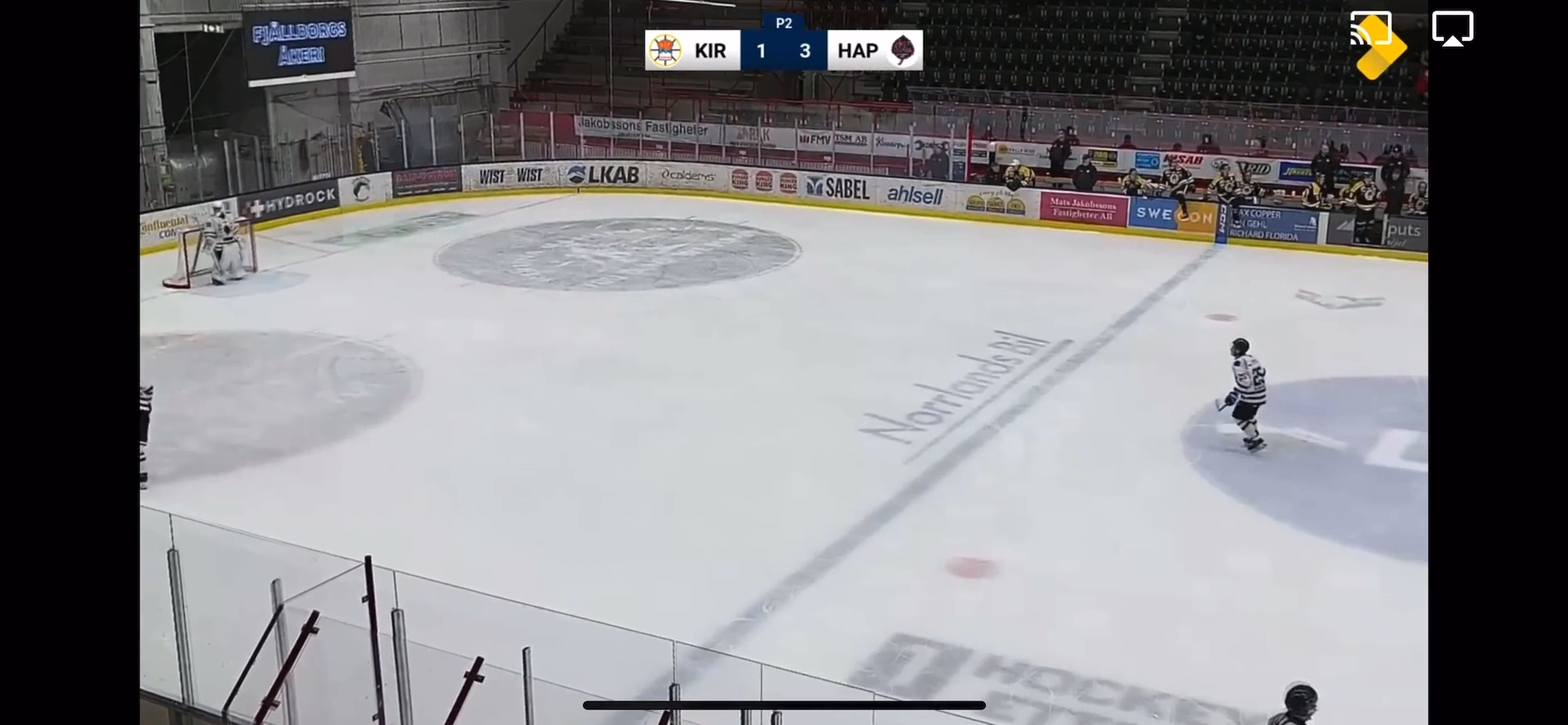 Ebbe Hallin Sallander: Dominating Defense and Crowd Cheers!