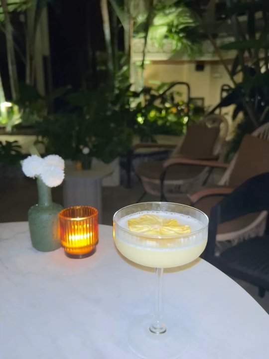 Mayfair Grill - Dole whip daiquiri - New American Near Me - Coconut Grove, Florida