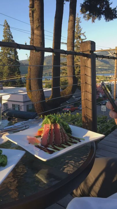 3 Rivers Grill - American Near Me - Hood River, Oregon