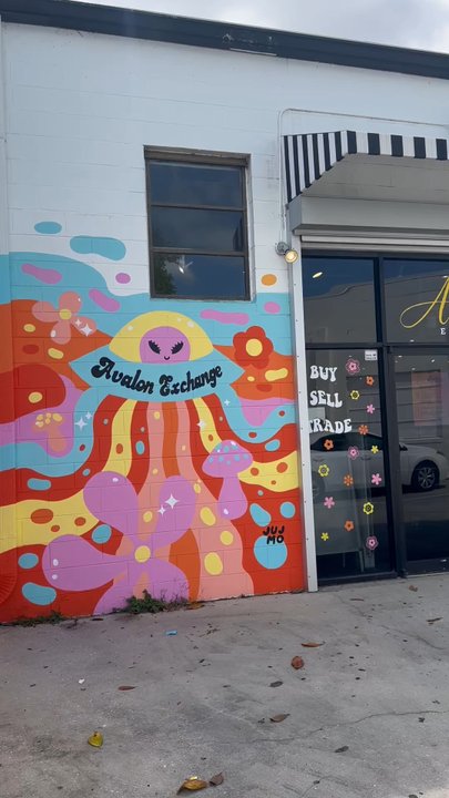 Avalon Exchange - Entrance - Women's Clothing Near Me - Winter Park, Florida