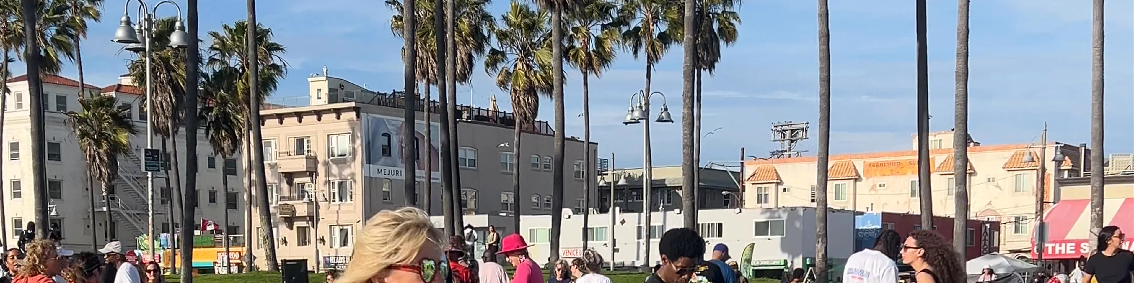 Roller Skate Dance Plaza