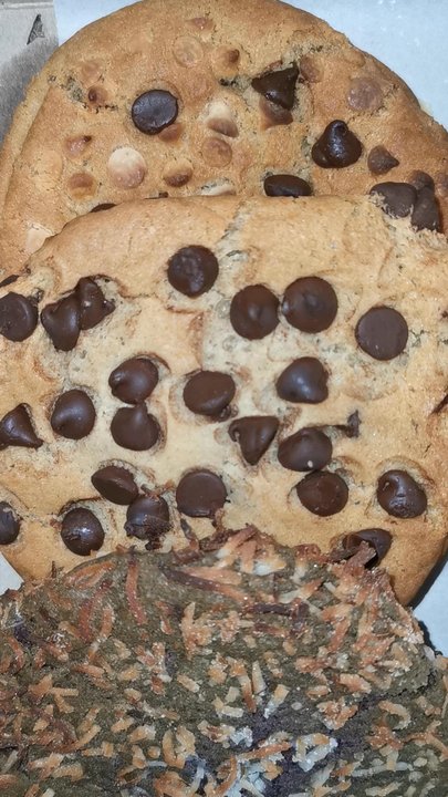 Chippers Bakery - Bakeries Near Me - Ottawa, Ontario
