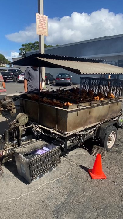 Diamond's Kitchen - Food Trucks Near Me - Waipahu, Hawaii