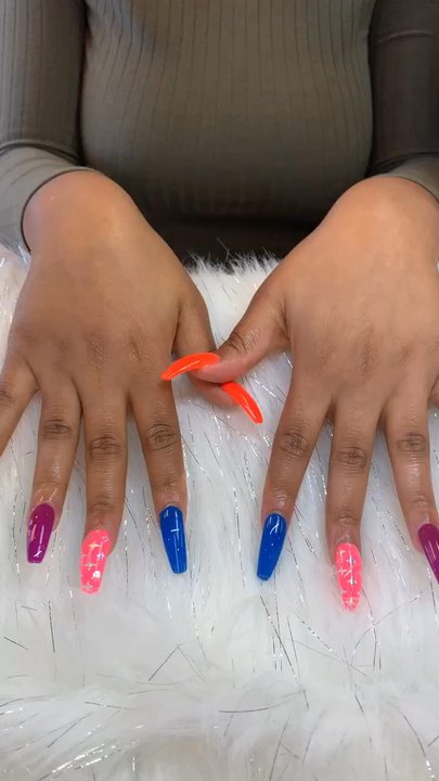 Queen Nails - Nail Salons Near Me - Vancouver, Washington