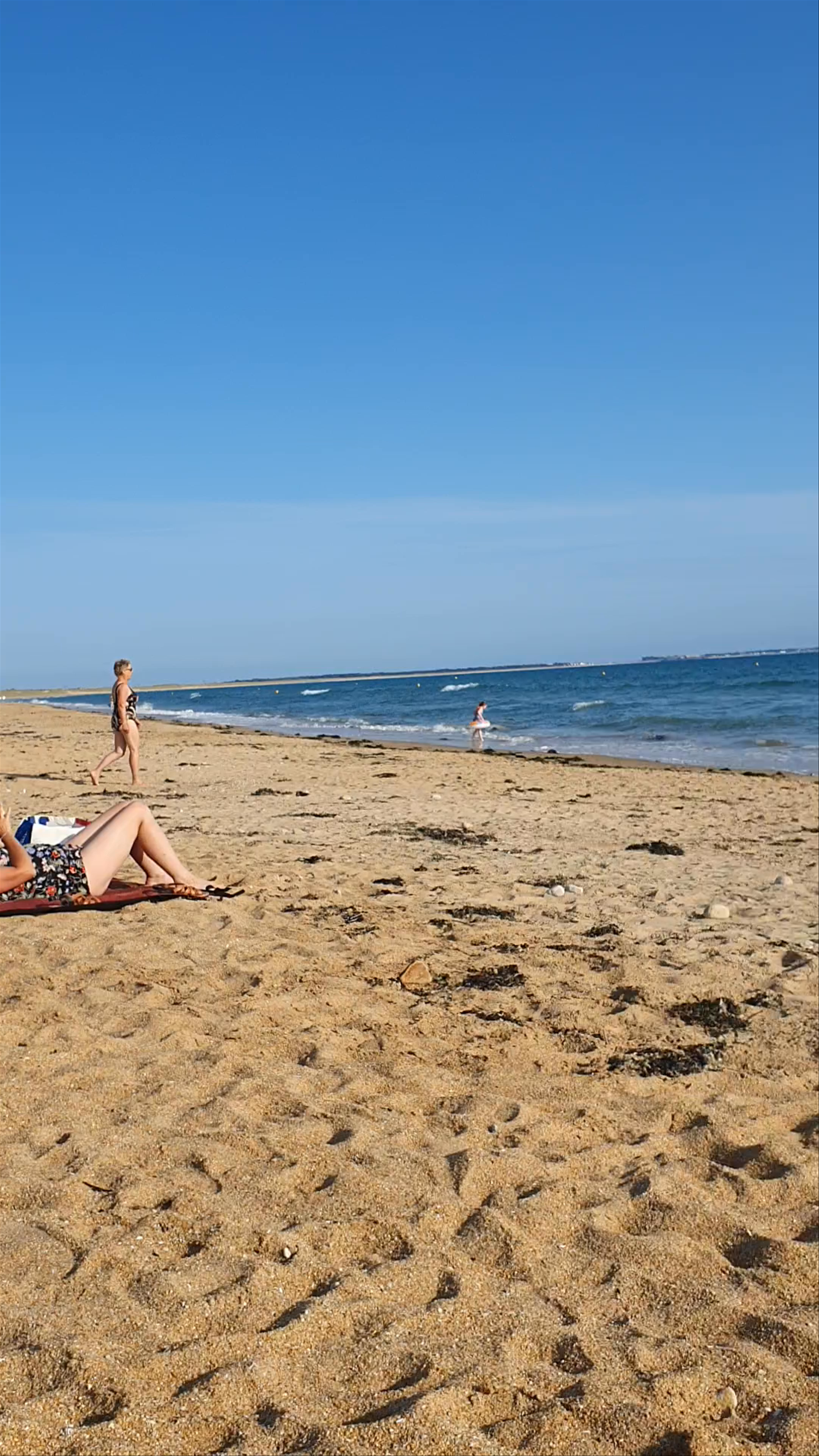 Relaxing Beach Day at Plage de Kerhillio, Erdeven, France