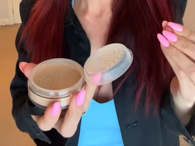 Be.Coyote loose mineral foundation