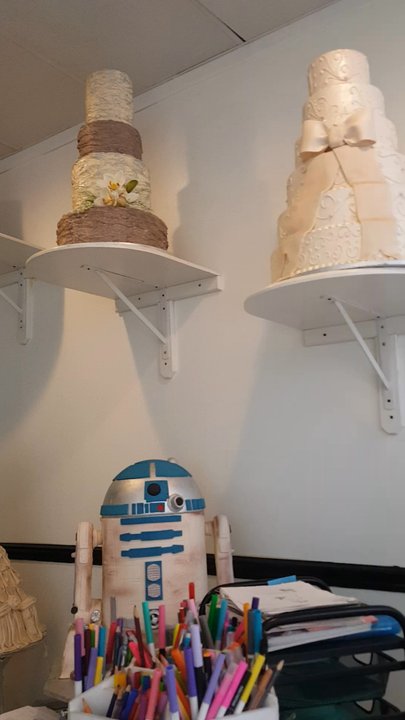 MEB Cakes - Inside - Desserts Near Me - Houston, Texas