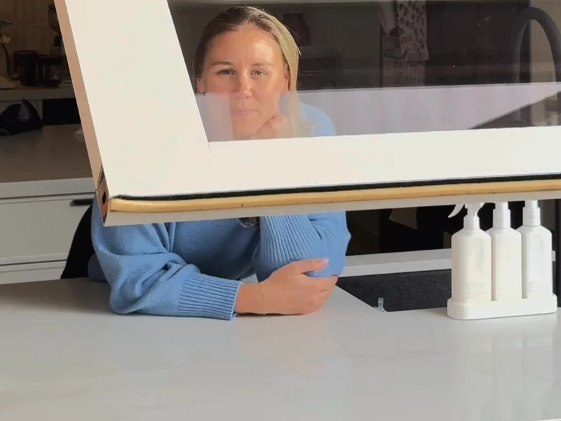 Em Arnold Intro