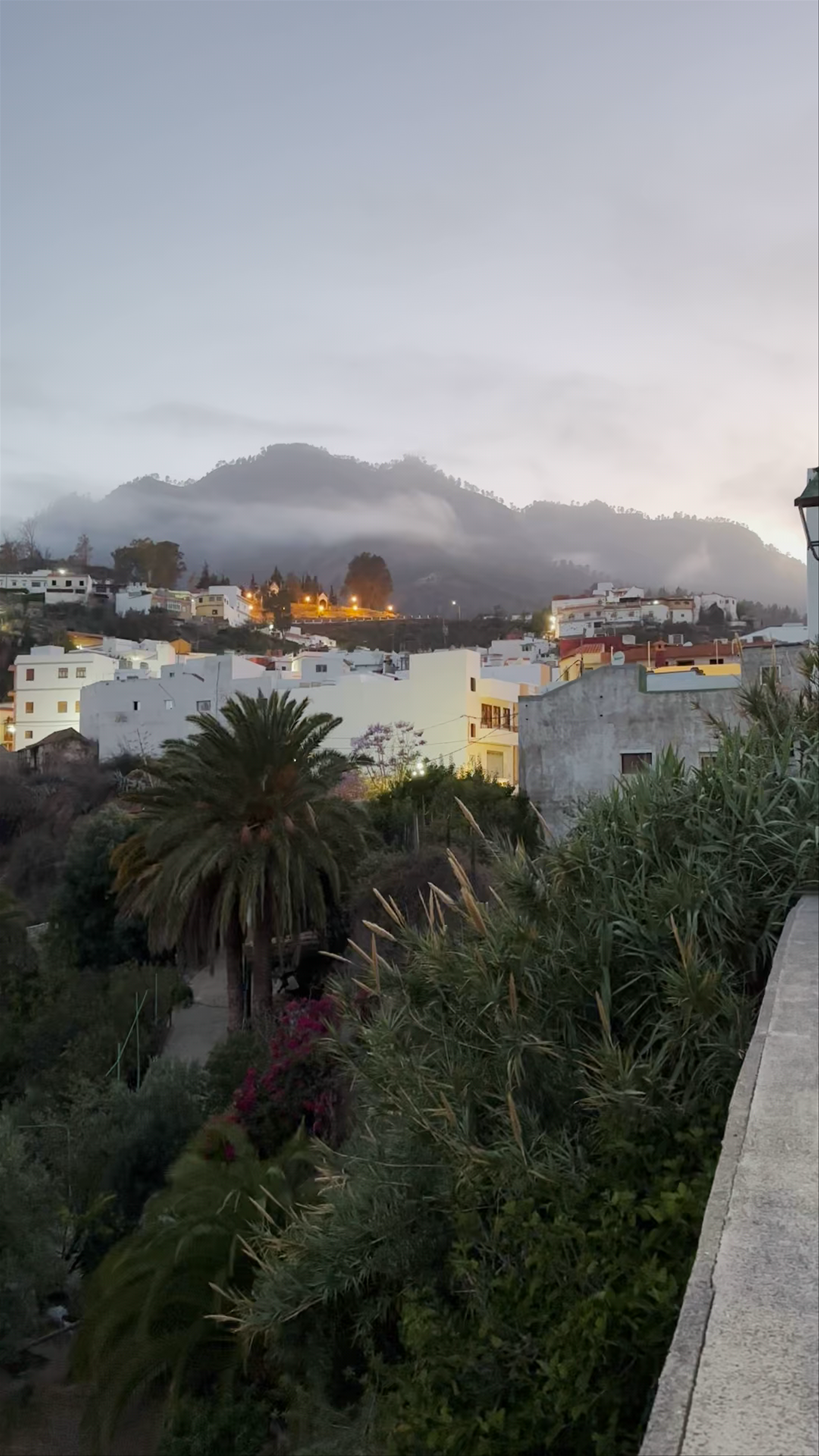 Twilight Over Mirador El Polvo: Scenic Views of San Bartolomé de Tirajana