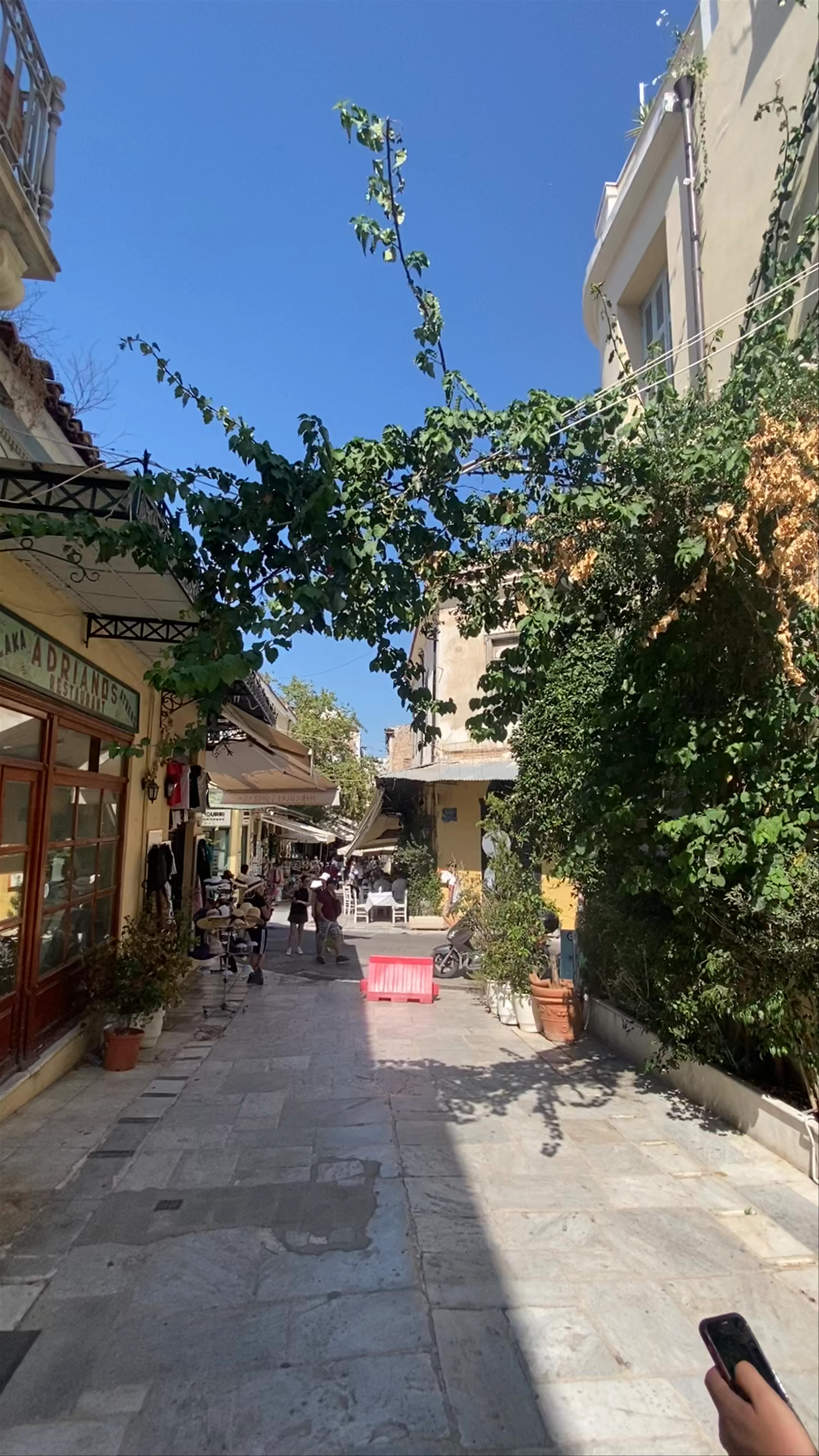 Plaka, Mnisikleous, Athens
