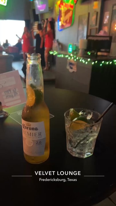 Velvet Lounge - Cocktail Bars Near Me - Fredericksburg, Texas
