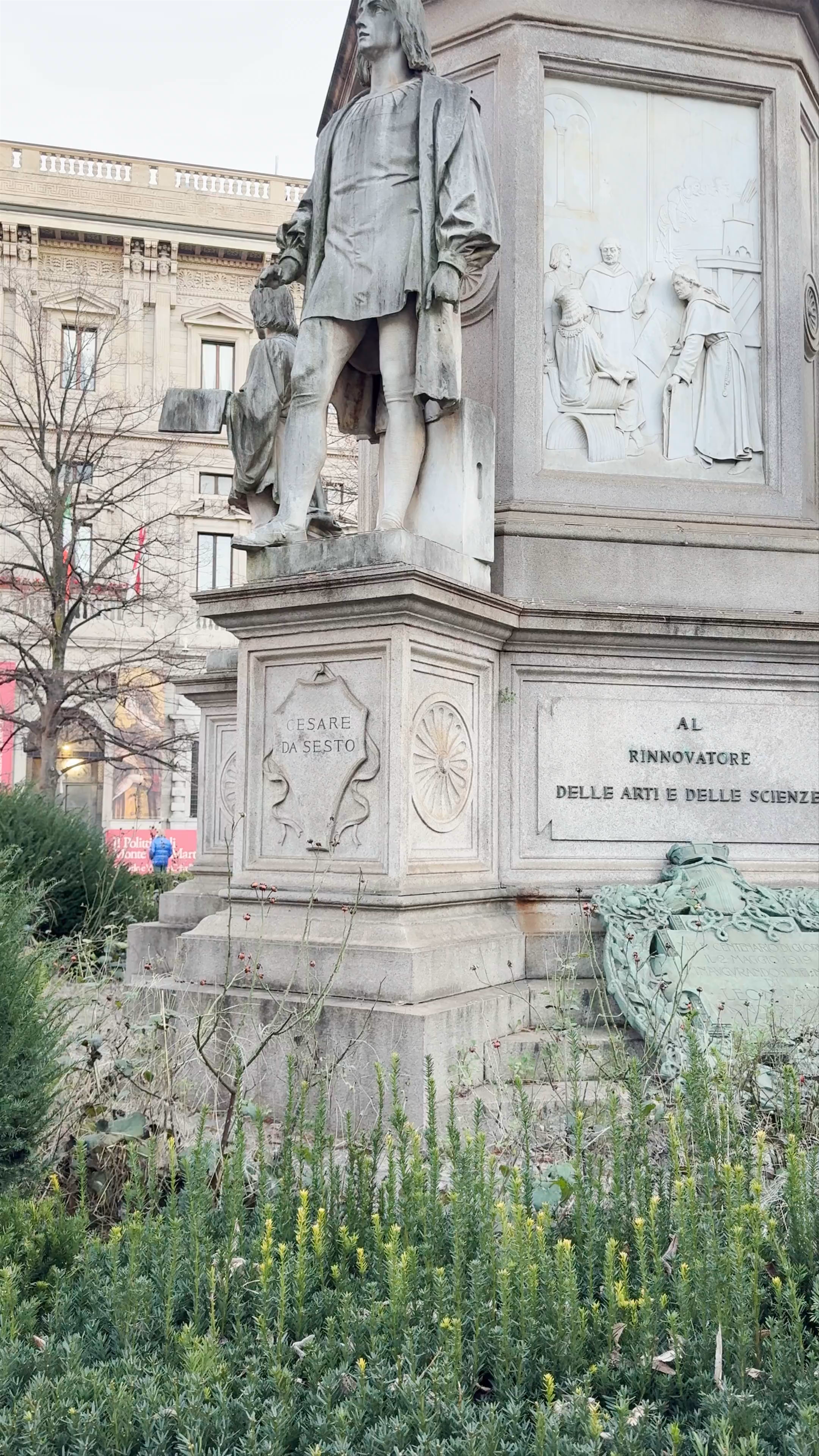 Monumento a Leonardo da Vinci