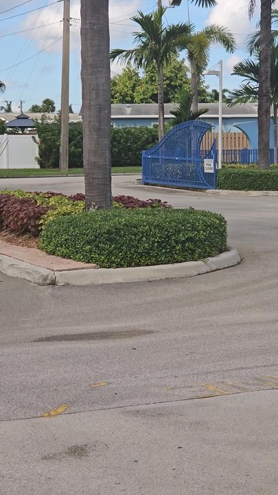 Calypso Cove Aquatic Facility - Why is it closed when it's hot outside - Swimming Pools Near Me - Margate, Florida
