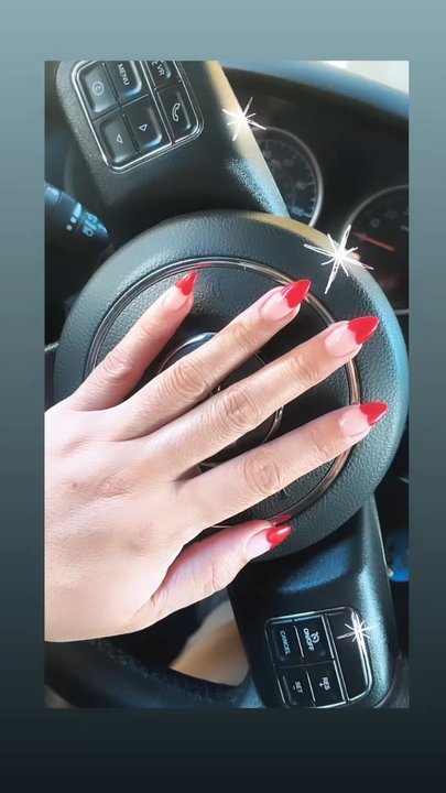Nail Touche - Love love love my nails. - Nail Salons Near Me - Pacifica, California