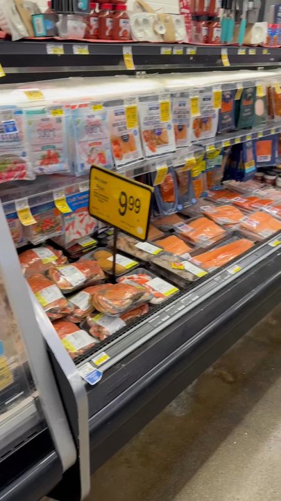 Safeway - Super stocked butcher and seafood section - Grocery Near Me - San Jose, California