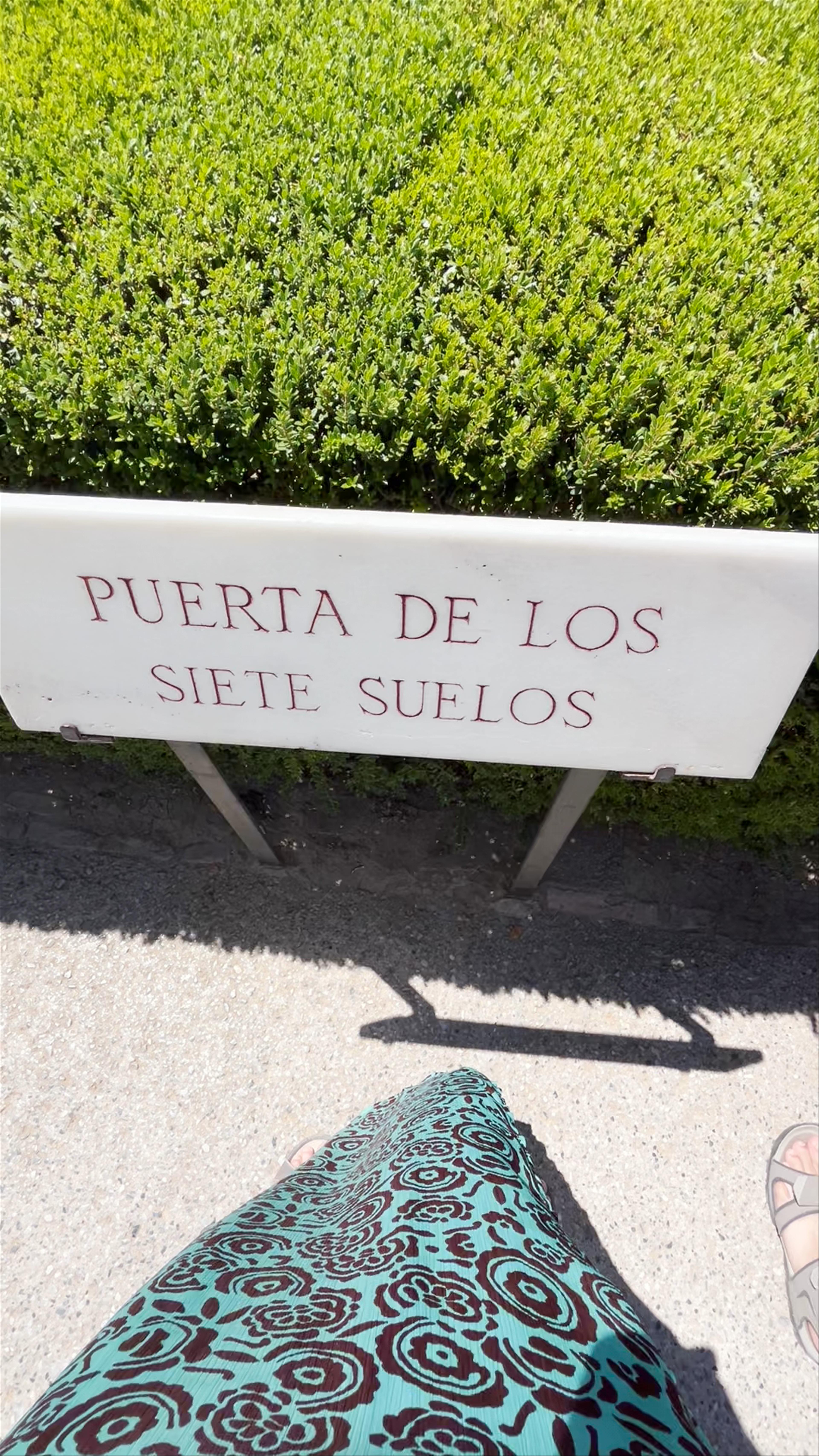 Puerta de los Siete Suelos: Timeless History in Granada