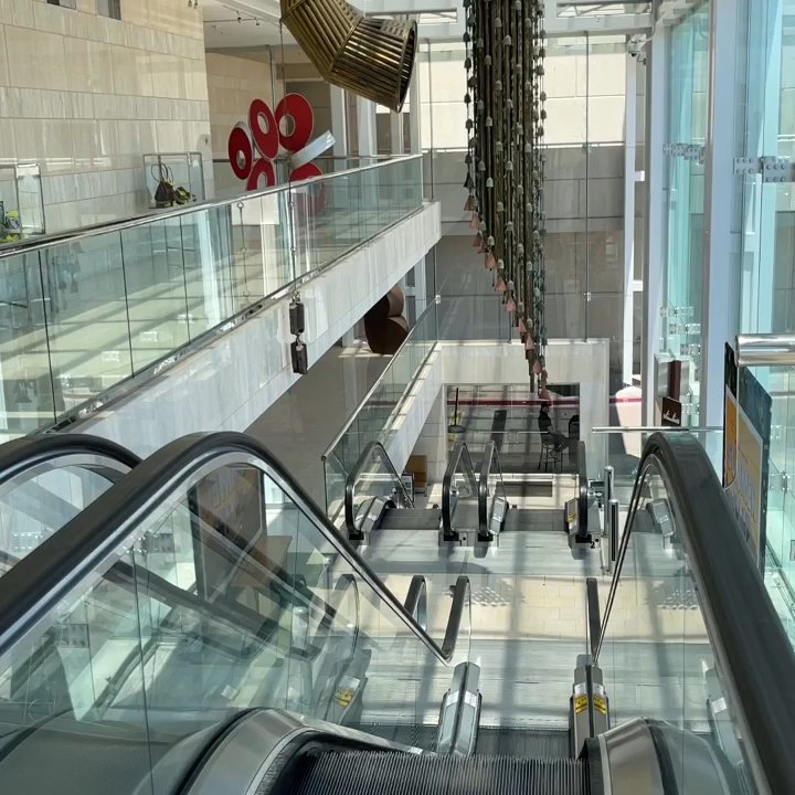 Neiman Marcus - Men's Clothing Near Me - Scottsdale, Arizona