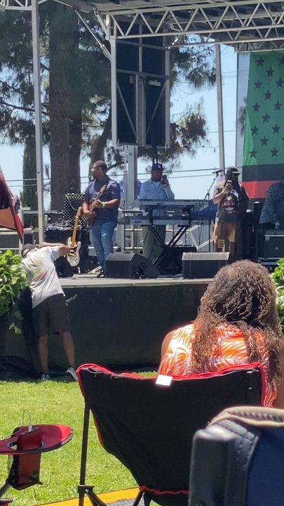 Mills Memorial Park - Live music - Parks Near Me - Carson, California