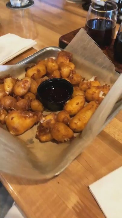 Burgers and Bottles - Burgers Near Me - Eagan, Minnesota