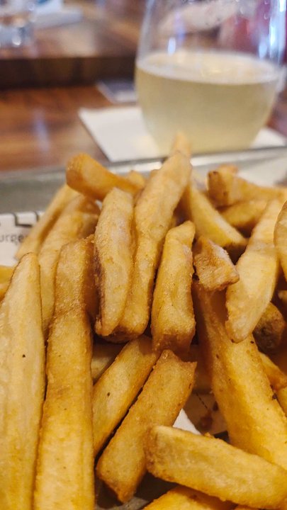 Rel'Lish Burger Lounge - My fish burger - Lounges Near Me - SeaTac, Washington