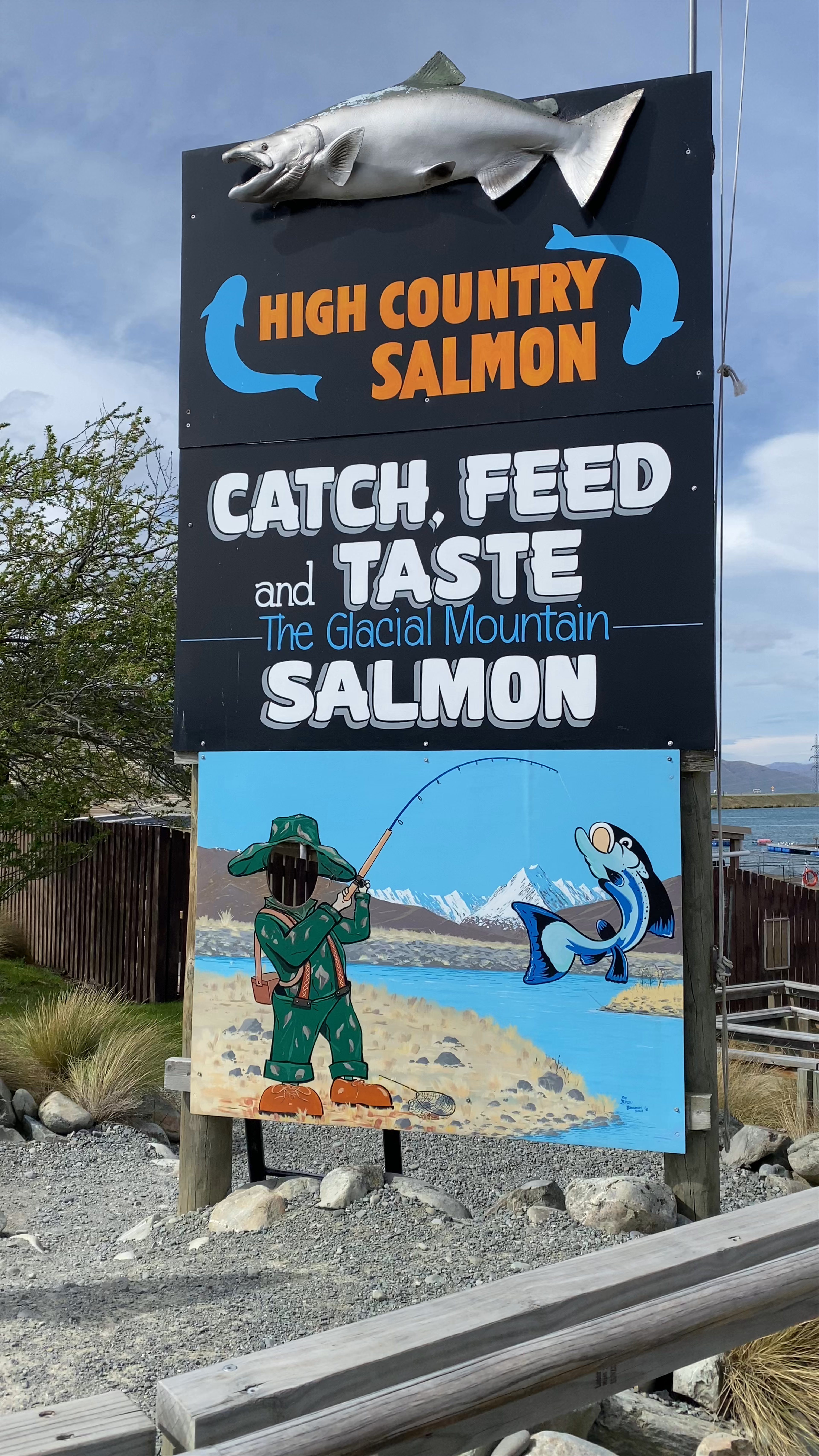 High Country Salmon Twizel-Omarama Road