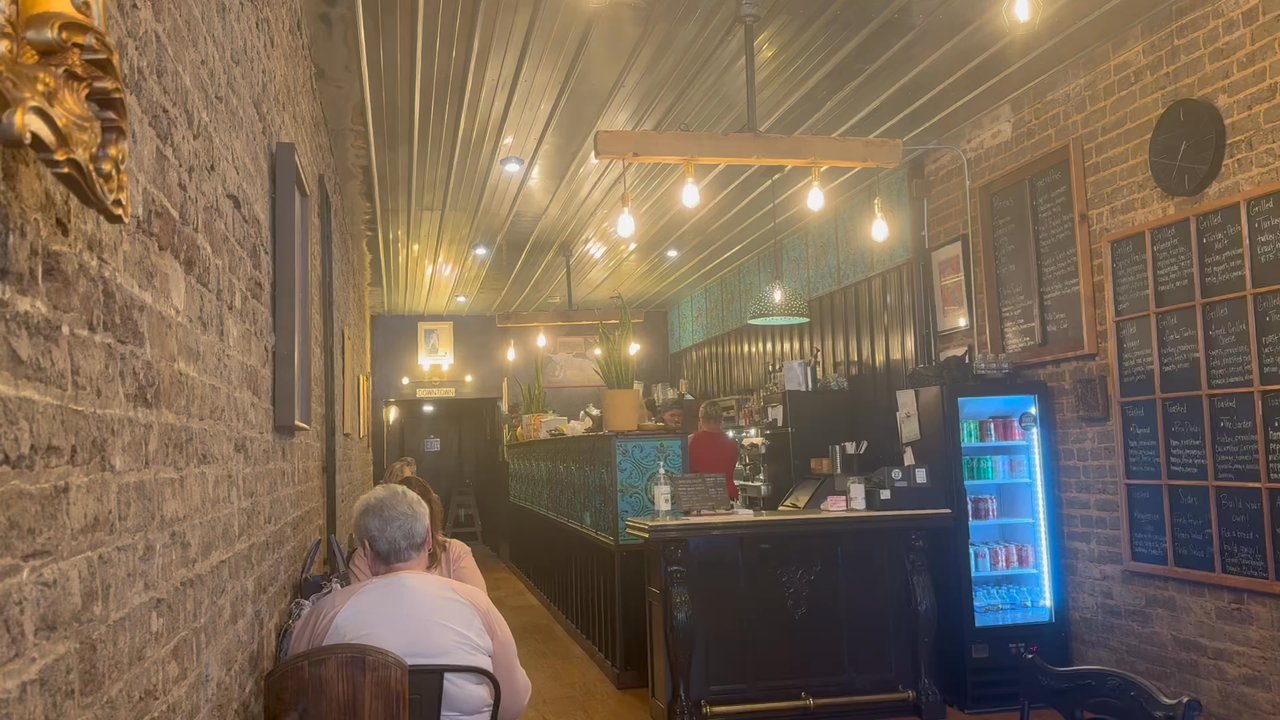 Between The Bricks - Sandwiches Near Me - Morristown, Tennessee