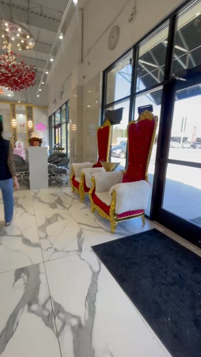 Apex Royal Nails And Spa - Very elegant and relaxing atmosphere. - Nail Salons Near Me - Apex, North Carolina