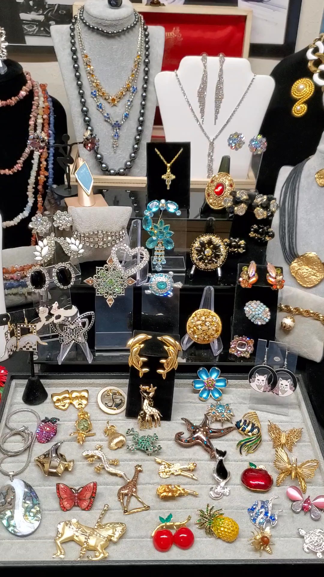 Whatnot Estate Vintage Costume Jewelry Show Part 2! Showcasing