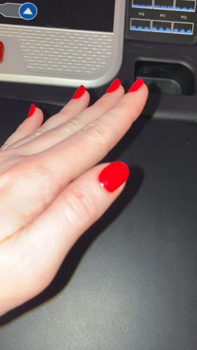 Botti Nail & Spa - Perfect! - Nail Salons Near Me - Wheeling, Illinois