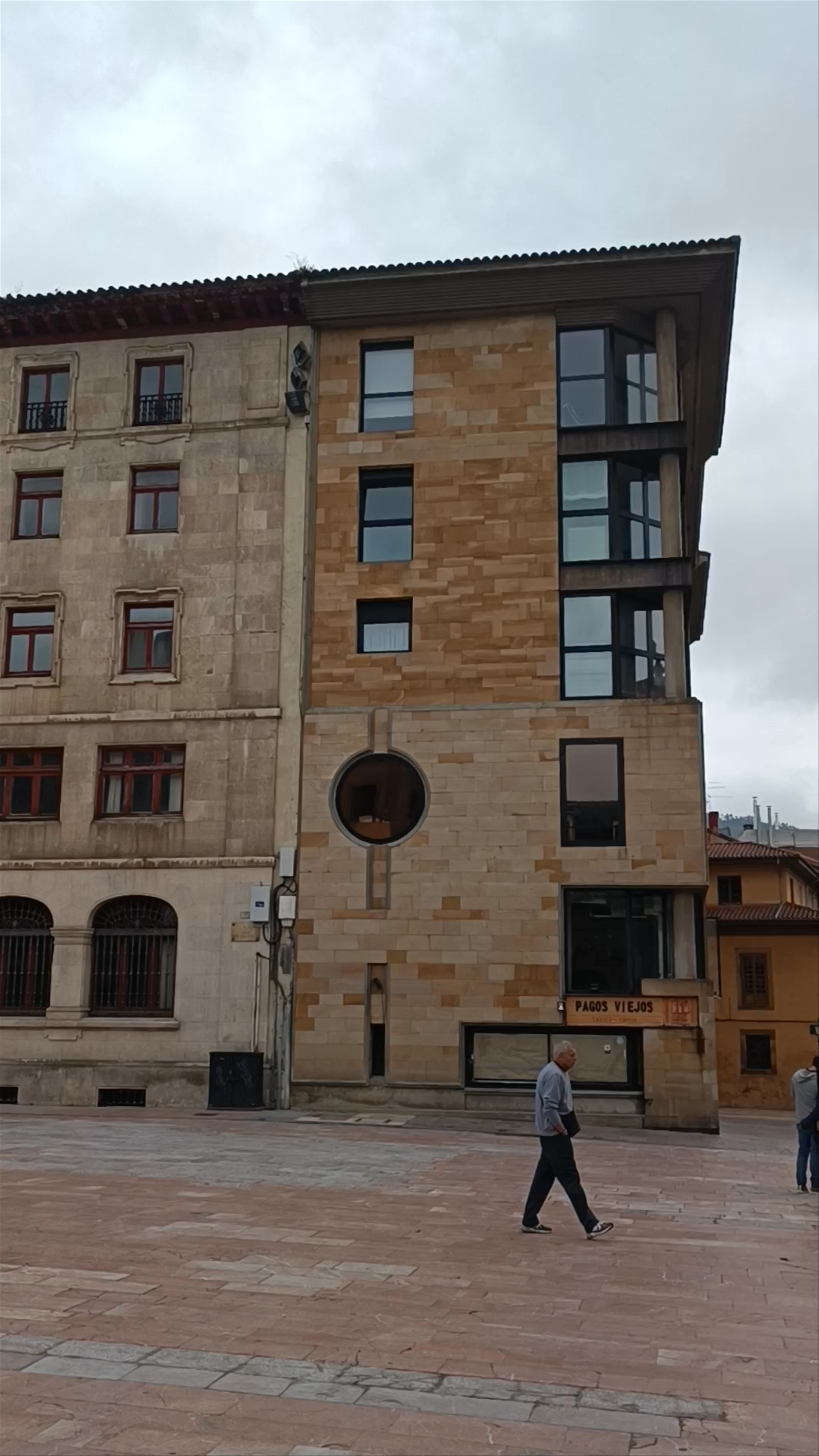 Plaza de la Catedral & Plaza Alfonso II el Casto, Oviedo - Historic Heartwalk