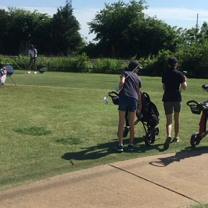 Lake Park Golf Course - Fun Saturday afternoon - Golf Near Me - Lewisville, Texas