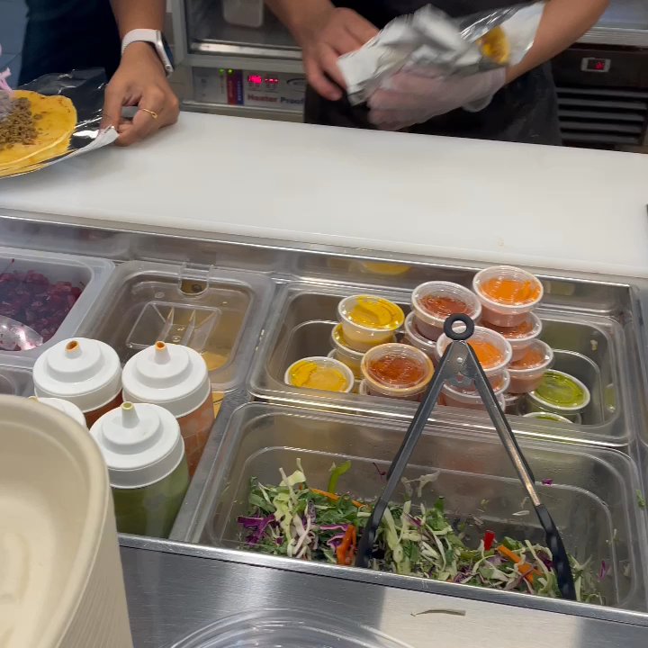 Sigri Indian BBQ - Preparing Classic Chicken Tikka Kati Roll - Indian Near Me - Newark, New Jersey