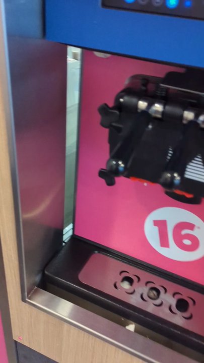 16 Handles - Juice Bars & Smoothies Near Me - Larchmont, New York