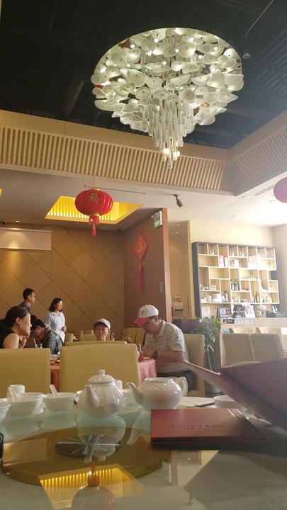 Shanghai One - Inside the restaurant - Chinese Near Me - Ottawa, Ontario