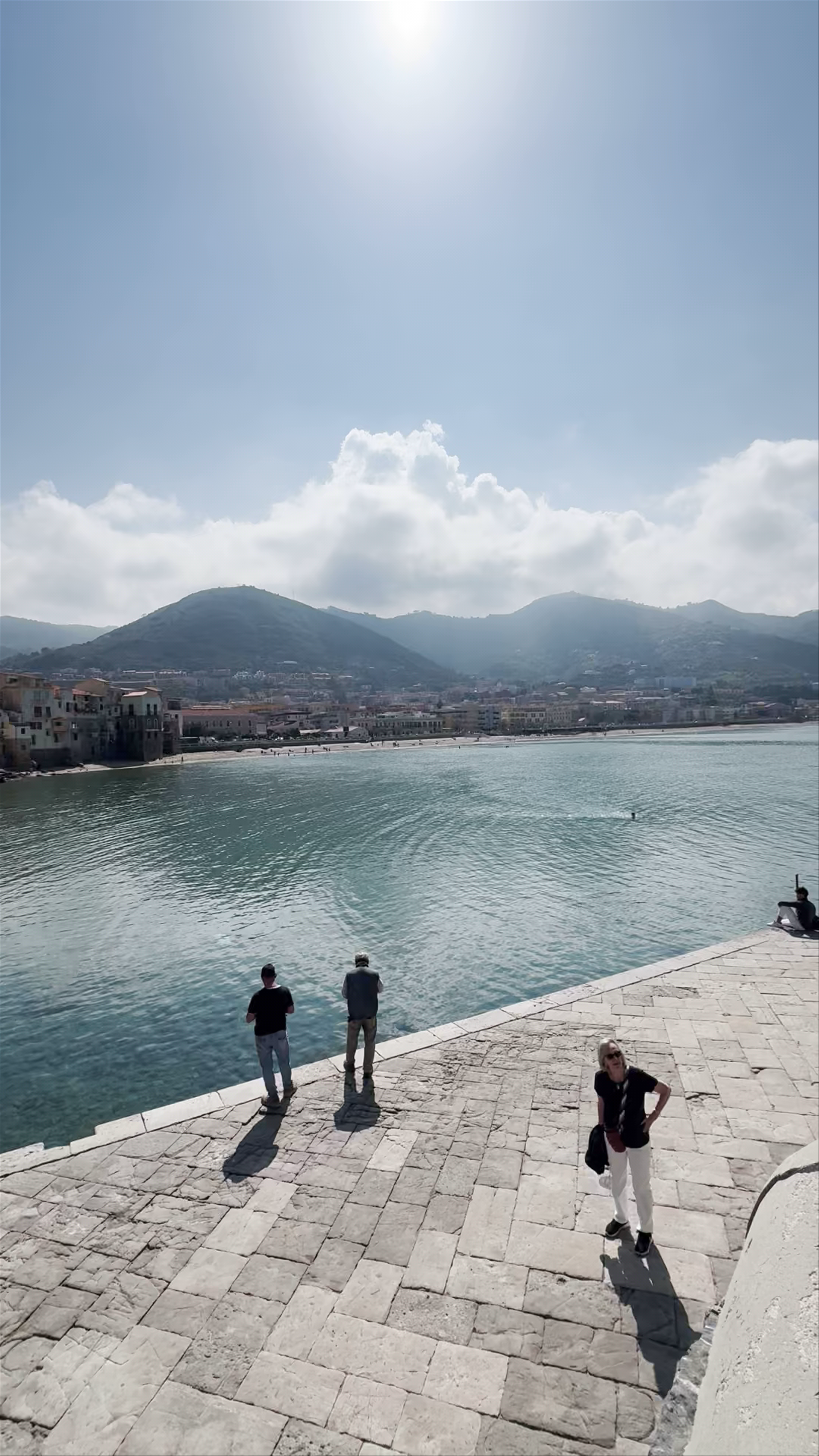 Molo di Cefalù: Serene Coastal Stroll in Sicily
