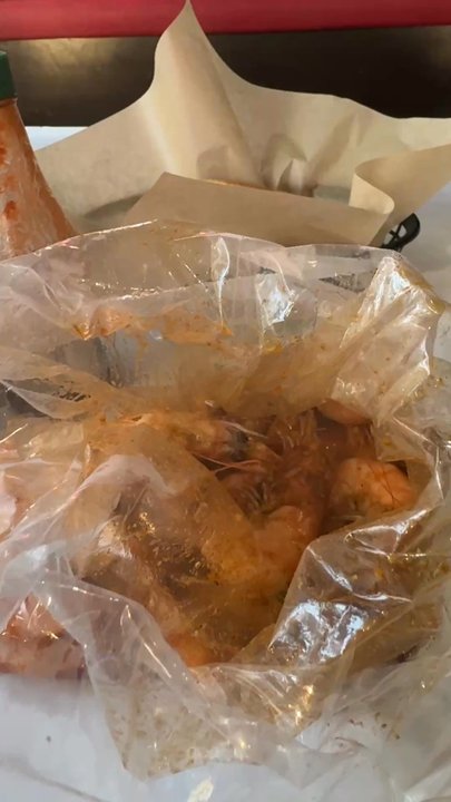 Ragin' Crawfish - Cajun/Creole Near Me - Oxnard, California