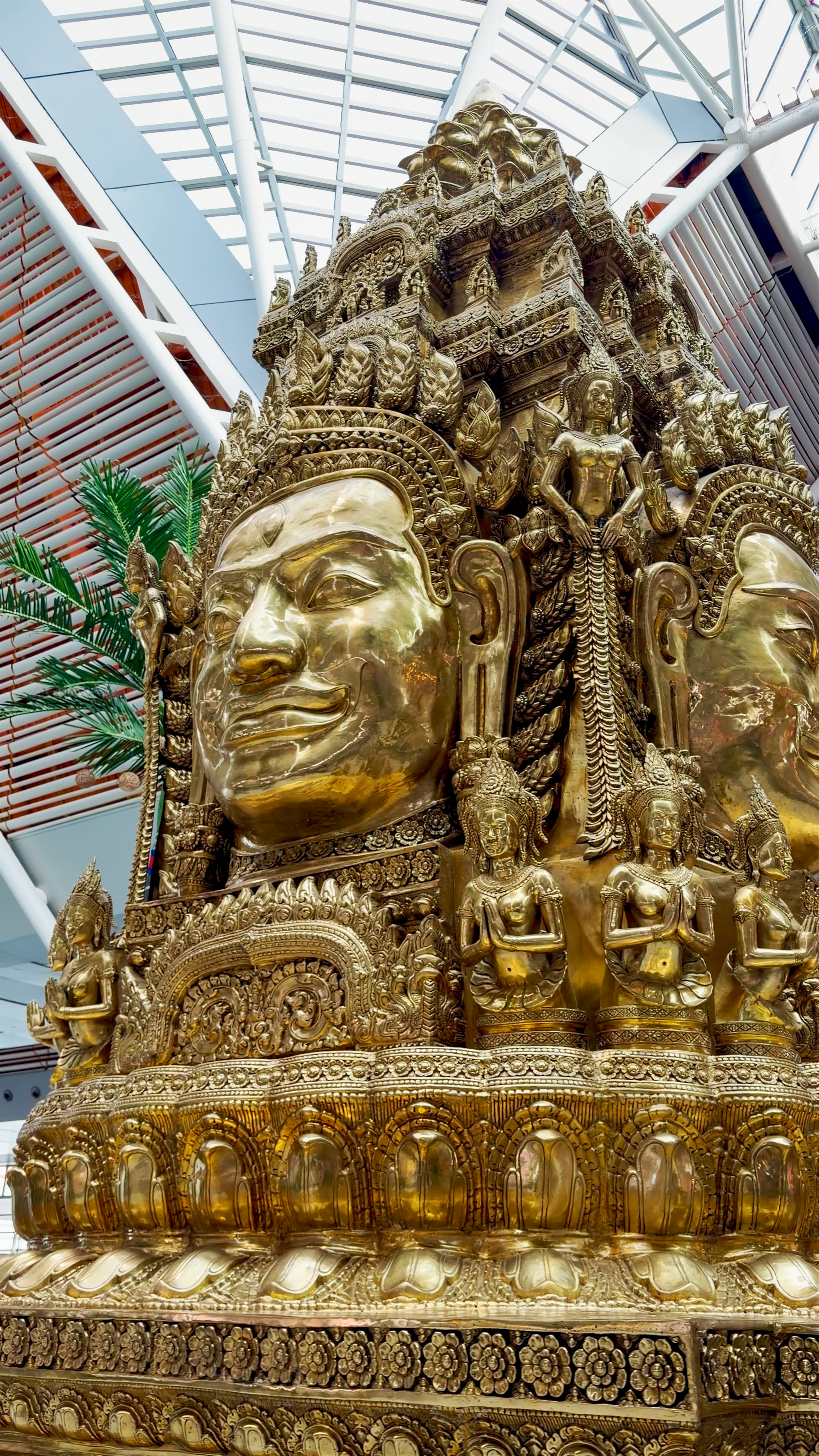 Golden Bayon Monument