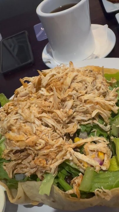 The Pickled Onion - Southwest chicken salad and burger - Desserts Near Me - Raleigh, North Carolina