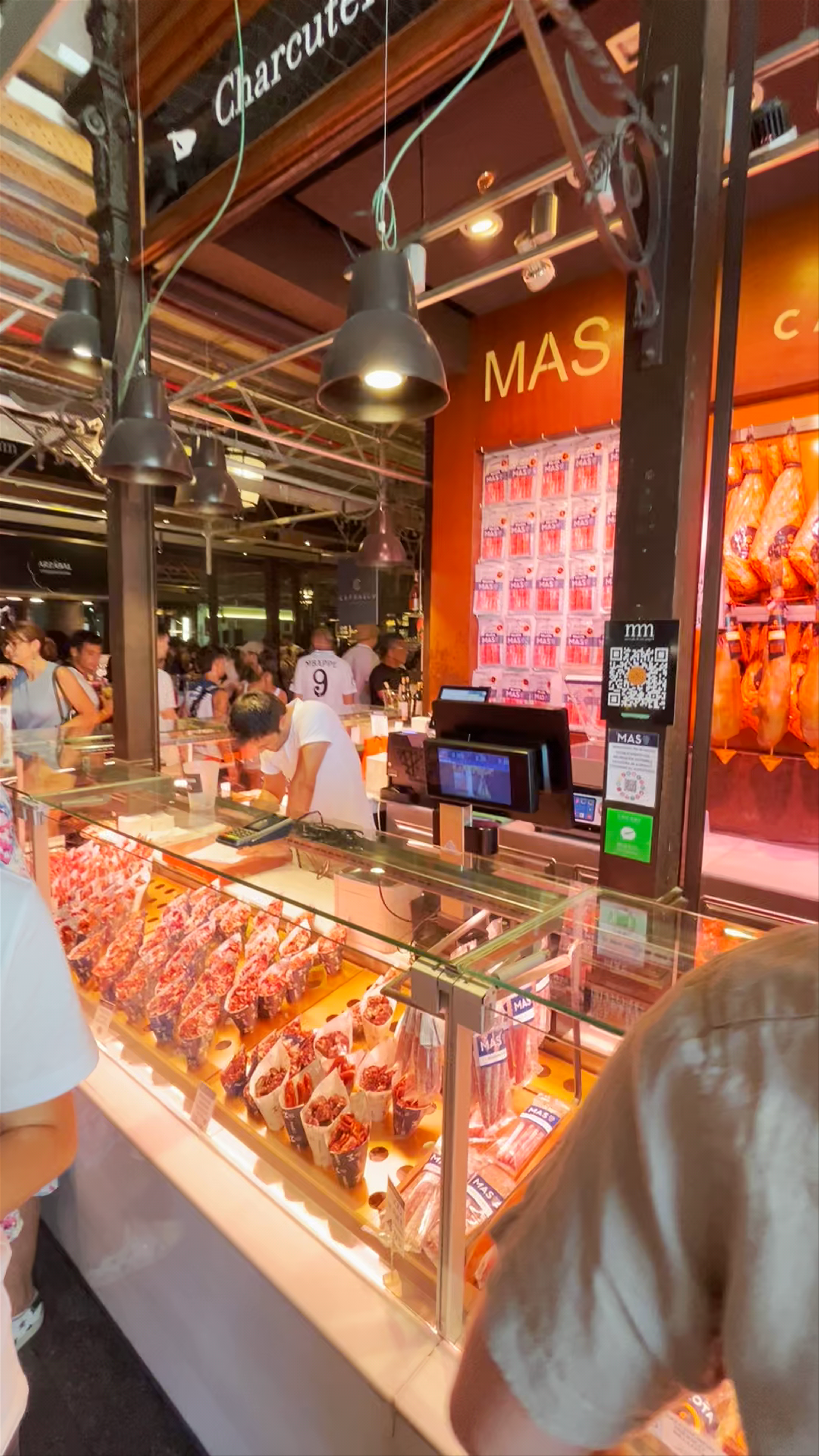 Mercado San Miguel: Gourmet Delights in the Heart of Madrid
