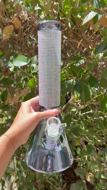 Preview pic of Grey Electroplated 12 Inch Beaker Bong