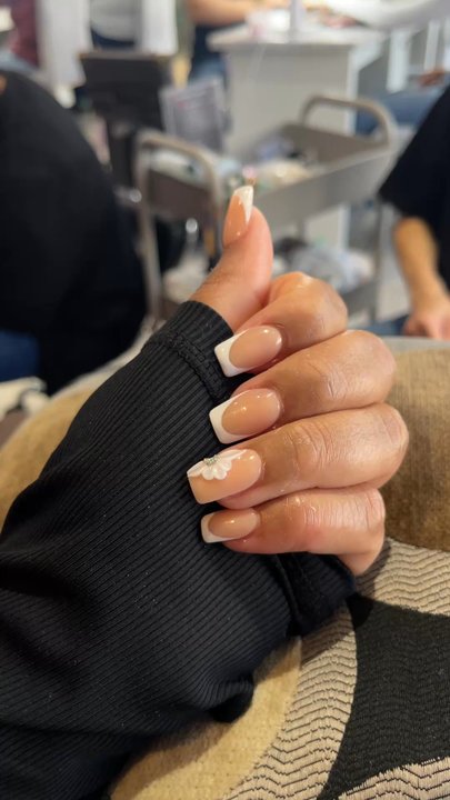 American Nail Bar - Nail Salons Near Me - Euless, Texas