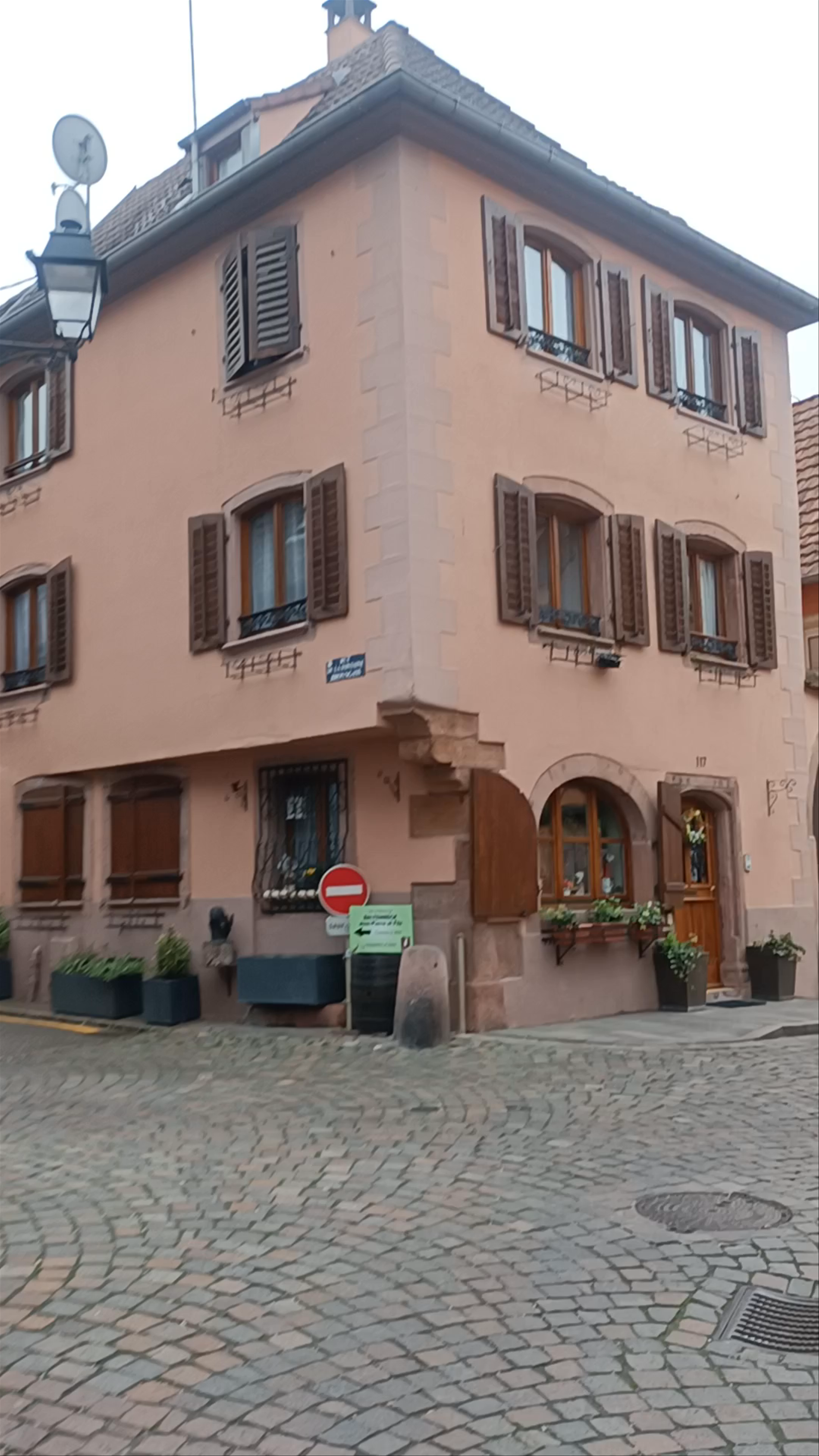 Petite Venise Colmar: Charming Streets of Grand Est, France