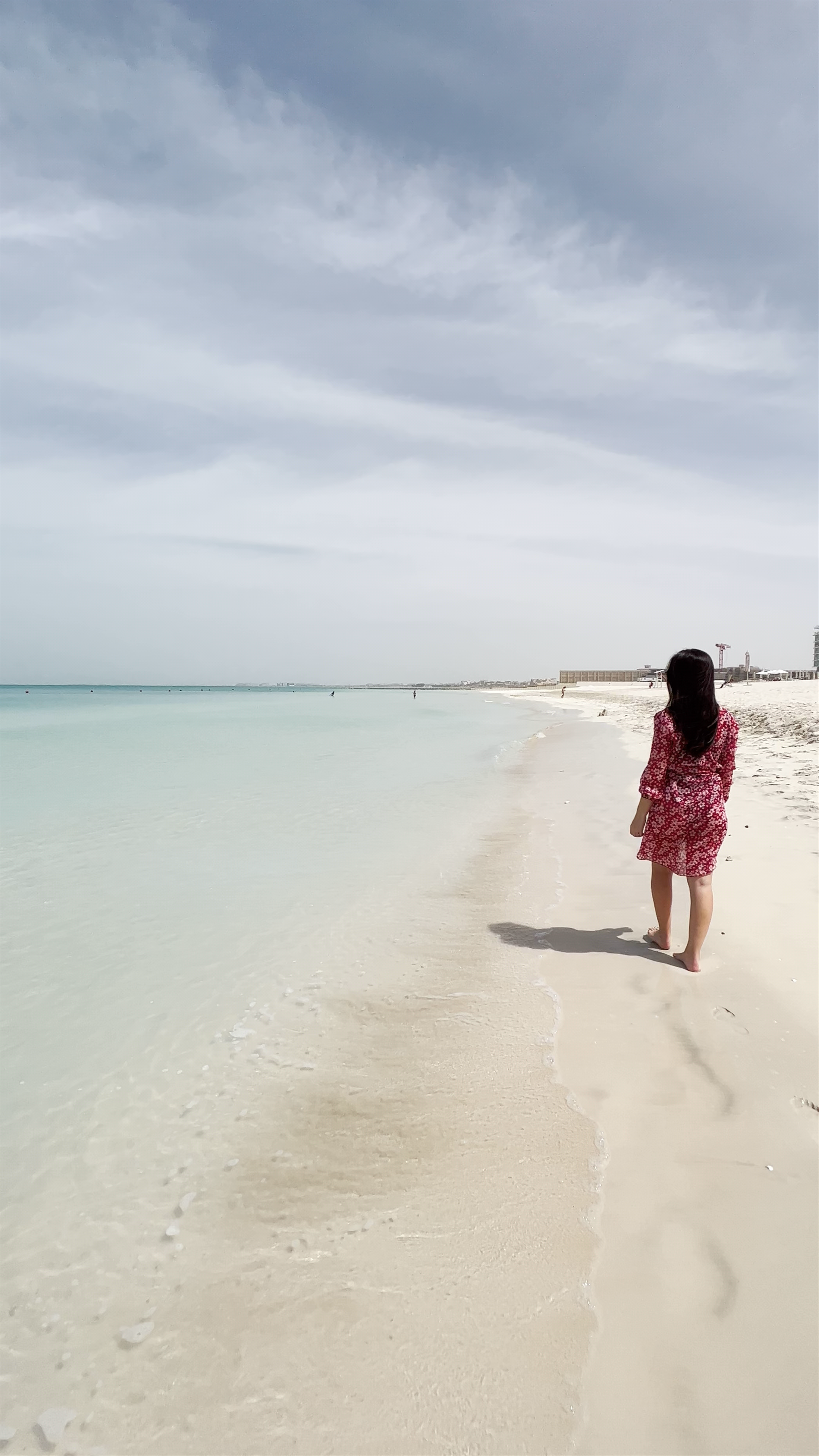 Soul Beach Serenity: Gentle Stroll Along Abu Dhabi's Pristine Shoreline